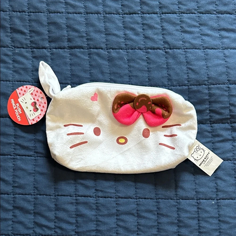 NEW Hello Kitty Plush Pencil Pouch NWT